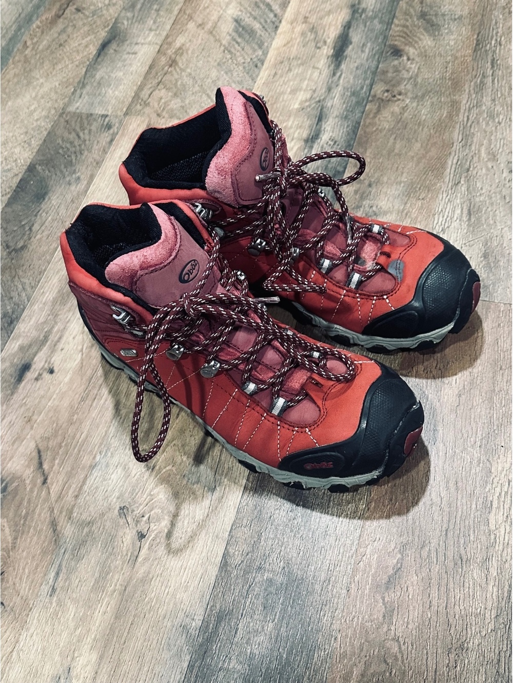 Oboz red hiking/ work boots